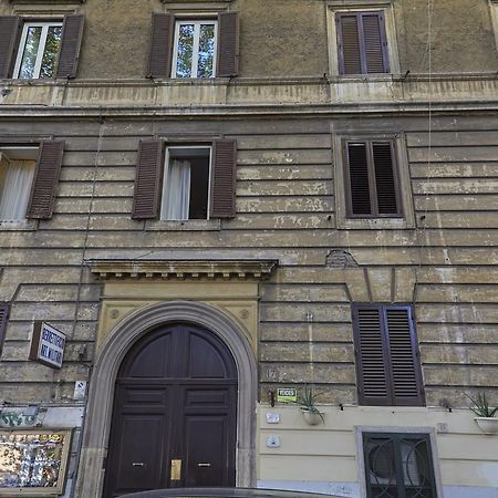 Vatican House Рим Экстерьер фото